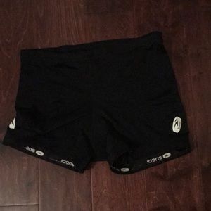Sugoi cycling shorts